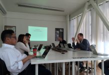 Cat castiga IT-istii? Un software architect are un salariu de 2.600 euro, iar un team leader 1.862 euro