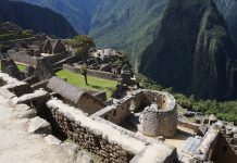 Situl religios Tucume din Peru