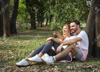 Sfaturi cum sa-ti ajuti iubita timida sa fie mai increzatoare