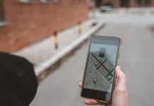 Acest virus iti poate arunca in aer telefonul folosind incarcatorul